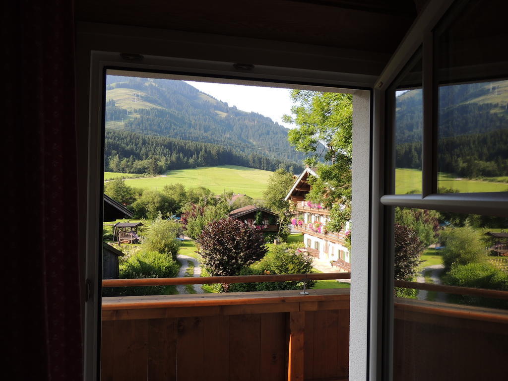 Pension Rosenhof Brixen im Thale Exterior photo
